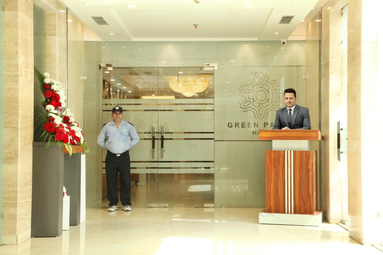 Green Palms Hotel 델리 외부 사진