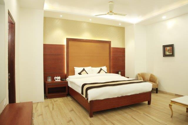 Green Palms Hotel 델리 외부 사진