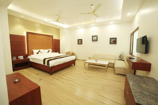 Green Palms Hotel 델리 외부 사진